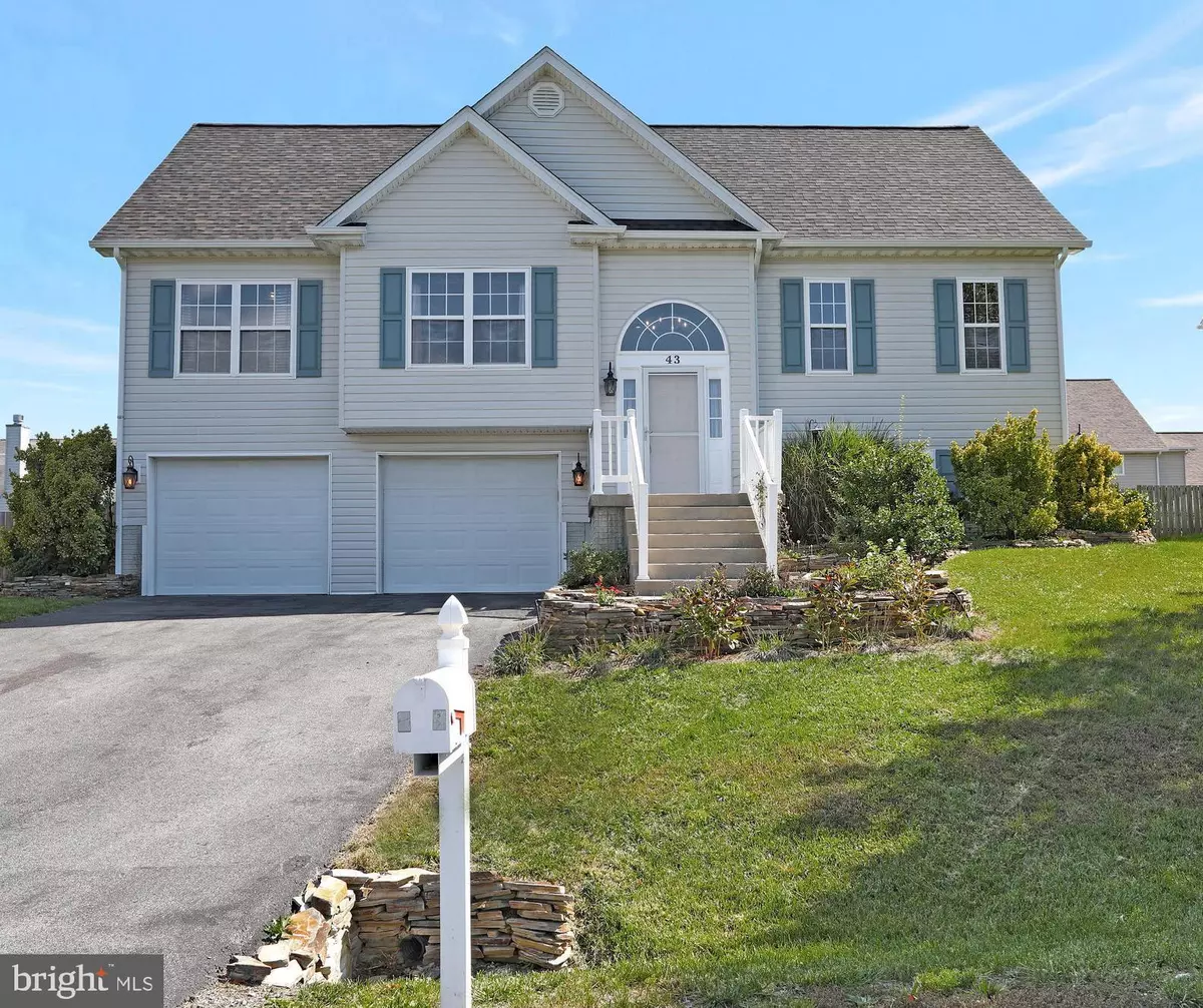 Martinsburg, WV 25405,43 ICELANDIC CT