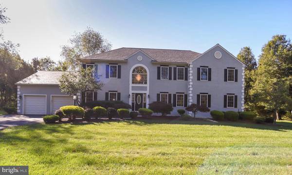 261 READING AVE, Yardley, PA 19067