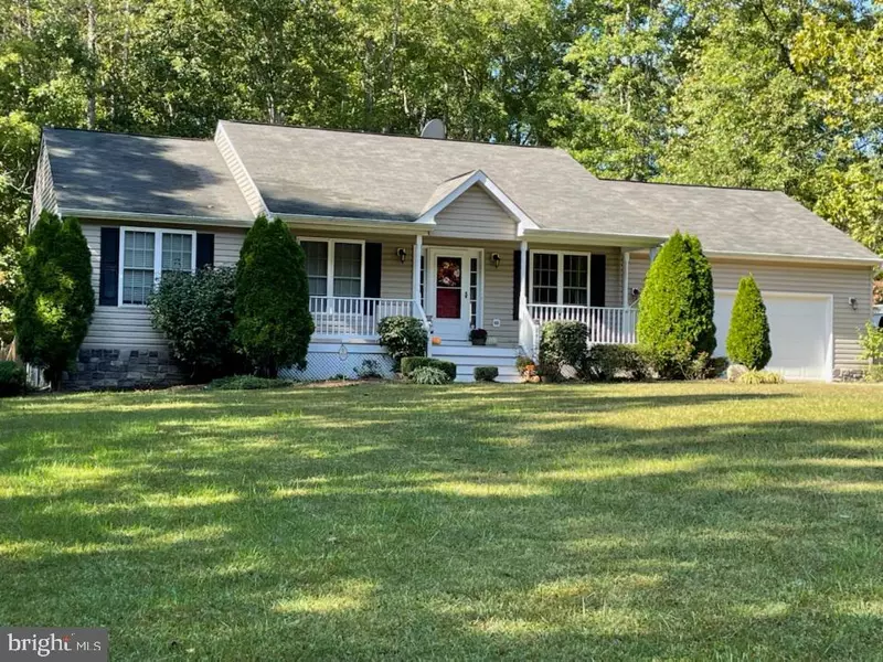 8400 SWAN WOODS RD, Rhoadesville, VA 22542