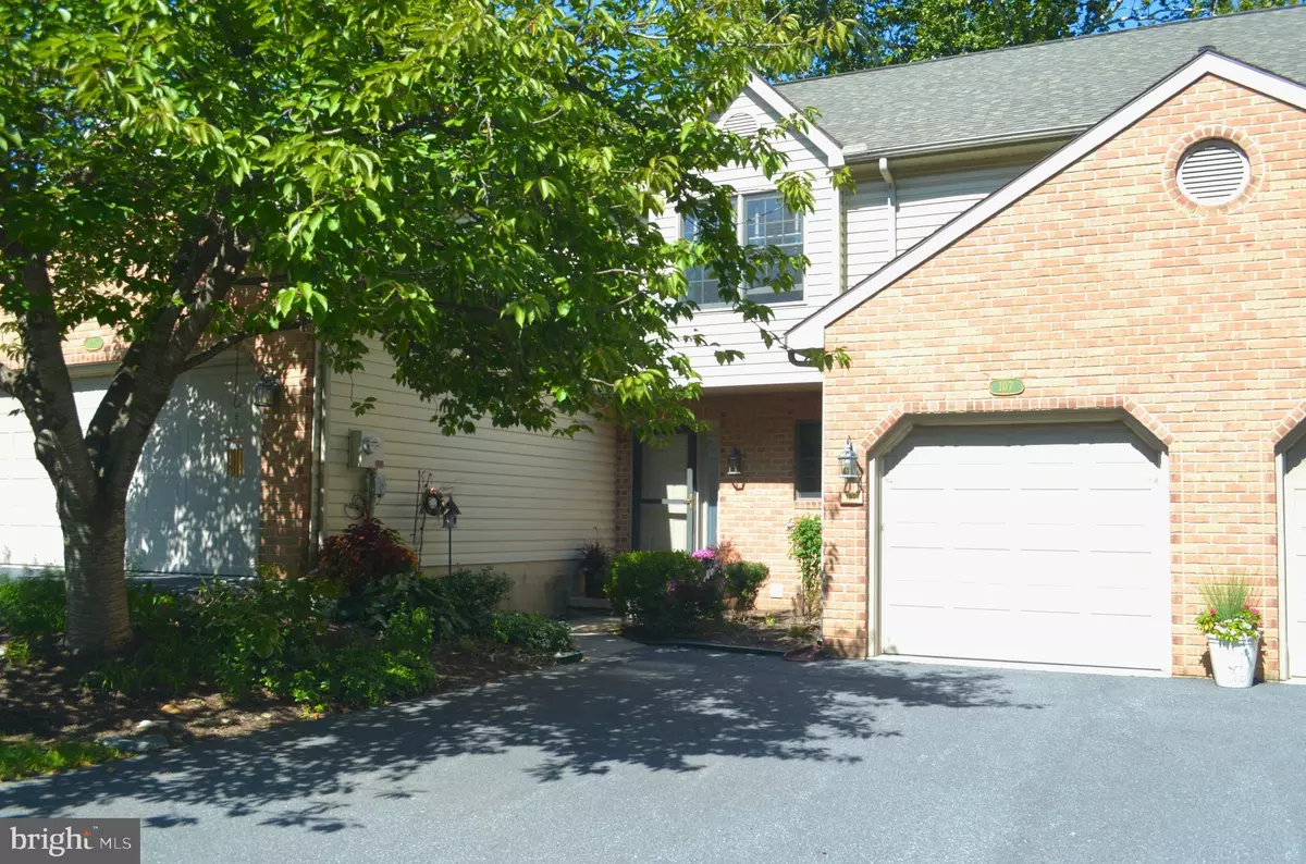 Lancaster, PA 17602,107 RIVER BEND