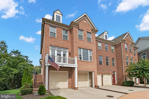 534 TRIADELPHIA WAY, Alexandria, VA 22312