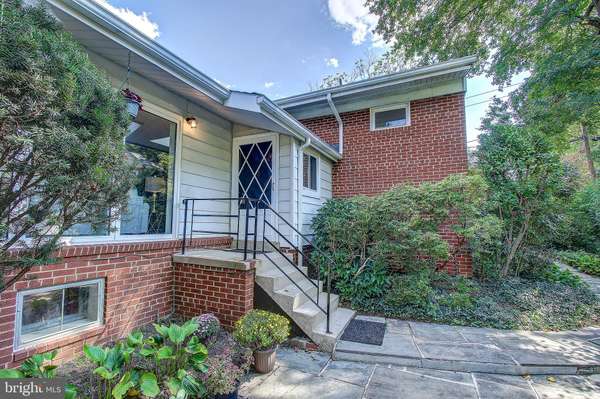 5105 ELSMERE AVE, Bethesda, MD 20814