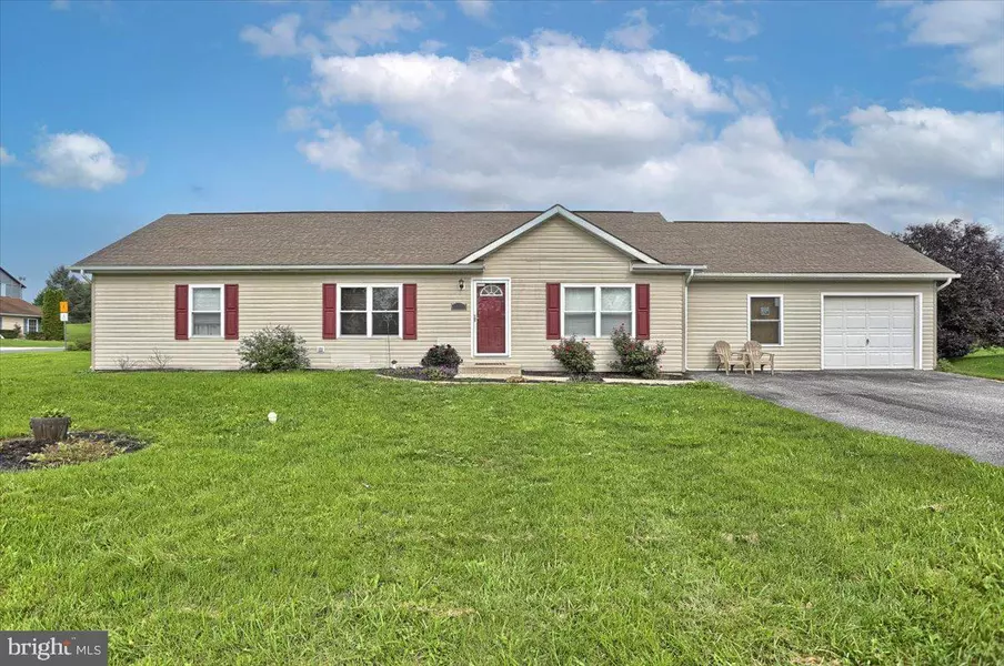 35 SHEPHERD RD, Newville, PA 17241