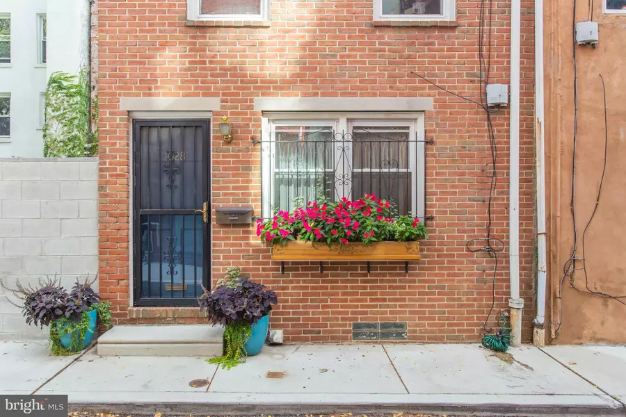 1028 SALTER ST, Philadelphia, PA 19147