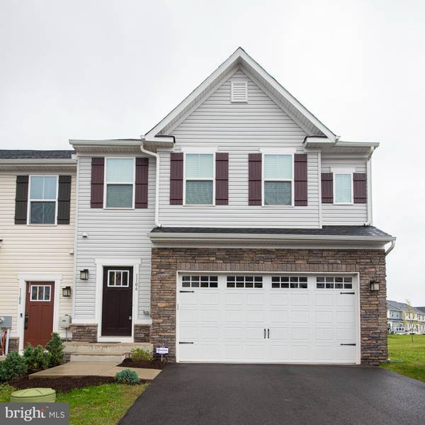 1106 MOSCARIELLO LN, Royersford, PA 19468