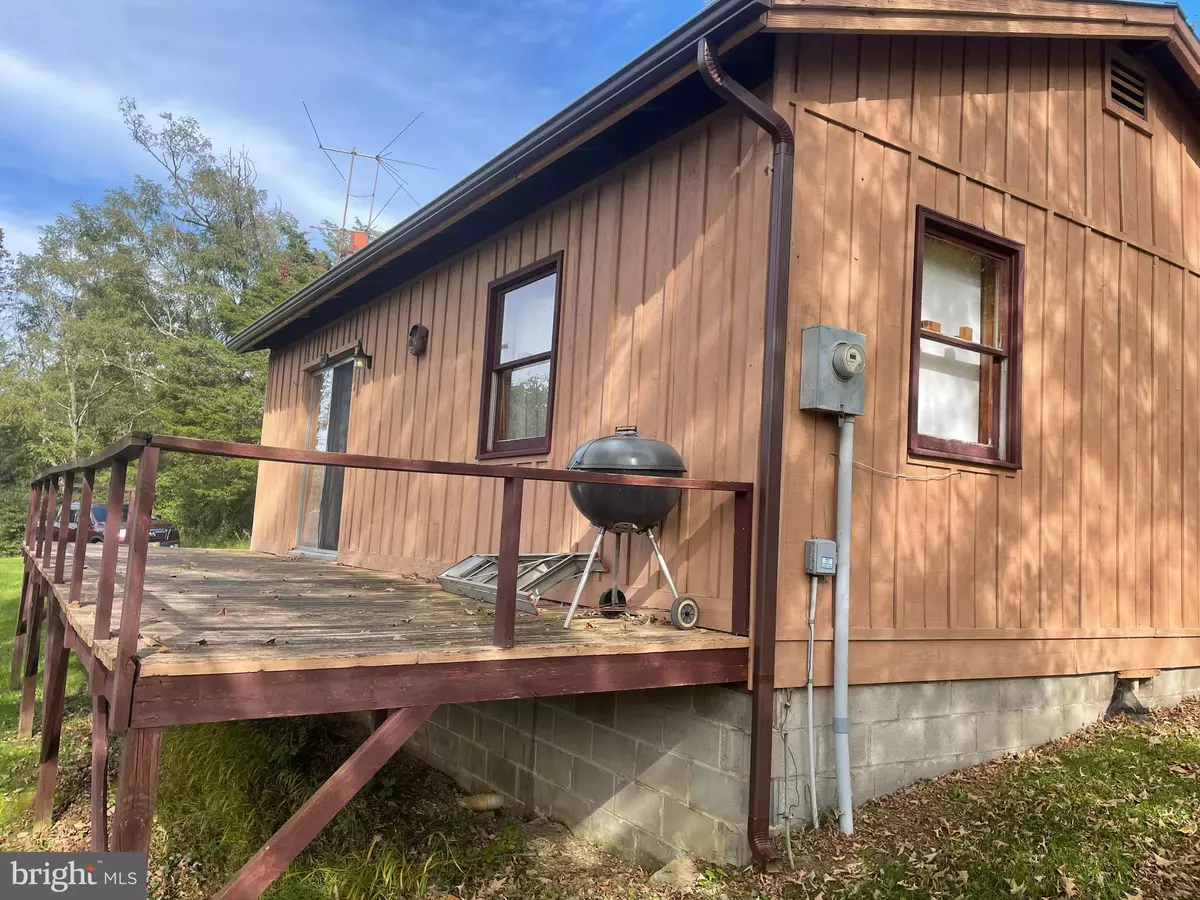 Mathias, WV 26812,499 CROOKED MOUNTAIN RD