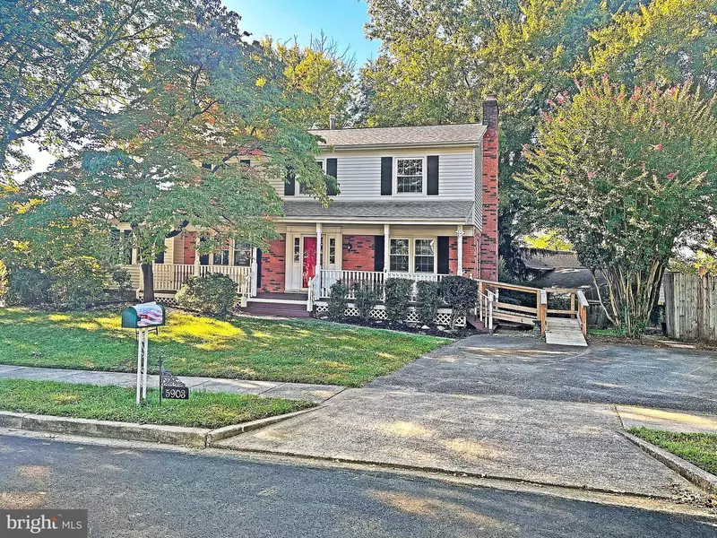 5903 SANDRINGHAM CT, Alexandria, VA 22315