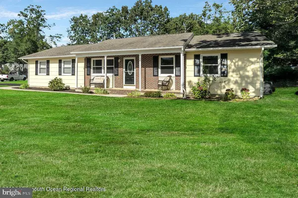 Forked River, NJ 08731,124 OAKWOOD PL