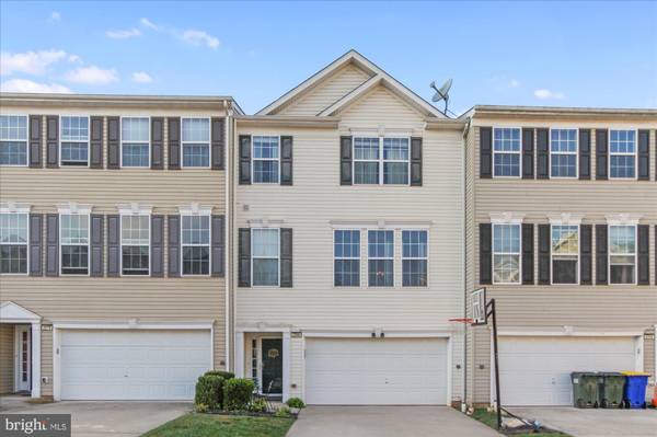 2268 WALNUT BOTTOM #143, York, PA 17408