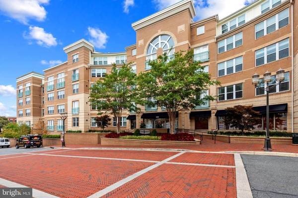 12000 MARKET ST #138, Reston, VA 20190