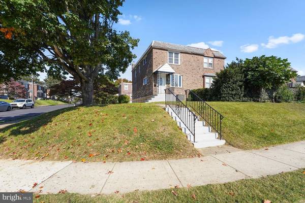 945 FARISTON RD, Drexel Hill, PA 19026