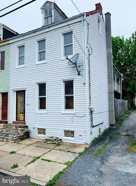 613 1ST ST, Lancaster, PA 17603