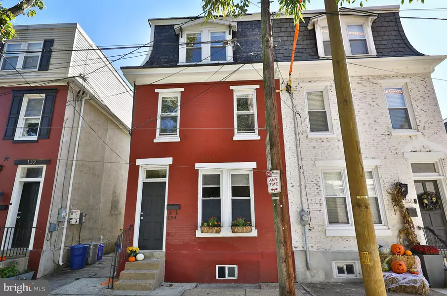 134 W DUVAL ST, Philadelphia, PA 19144