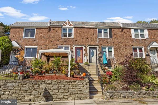 2259 DERMOND AVE, Upper Darby, PA 19082