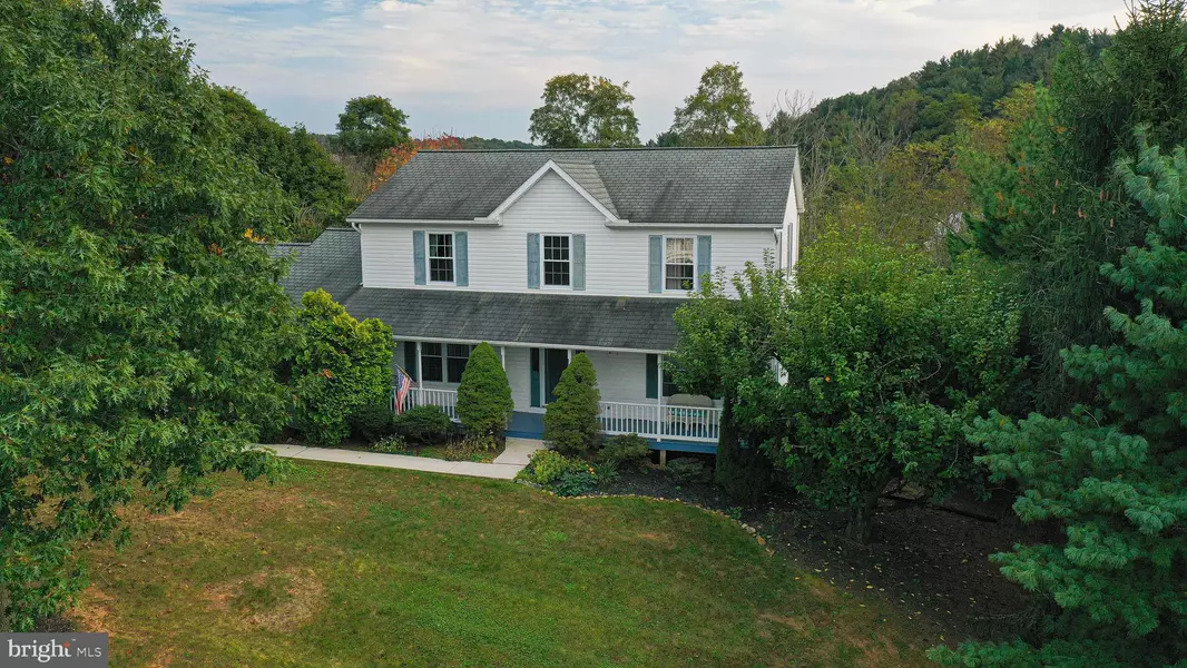 1 RIDGEWOOD RD, Glen Rock, PA 17327