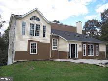 529 MENGUS MILL RD, Littlestown, PA 17340