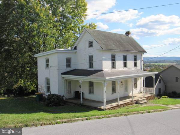 231 HIGHLAND AVE, Waynesboro, PA 17268