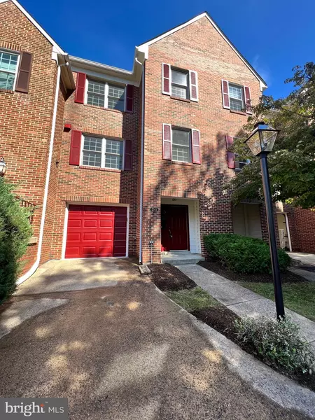 2145 DOMINION WAY, Falls Church, VA 22043