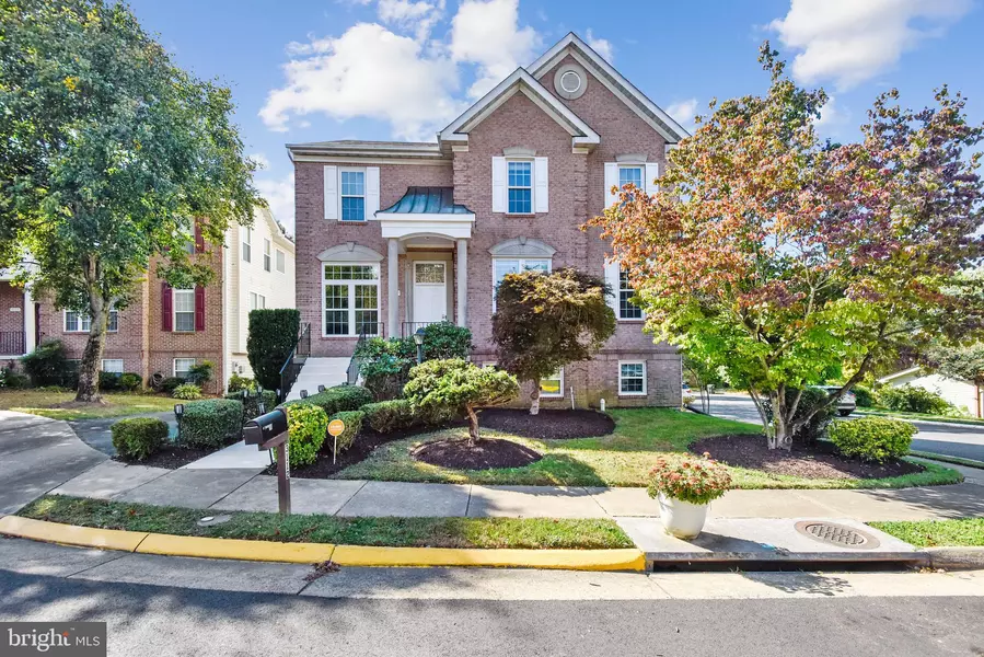 3112 WHITE DAISY PL, Fairfax, VA 22031