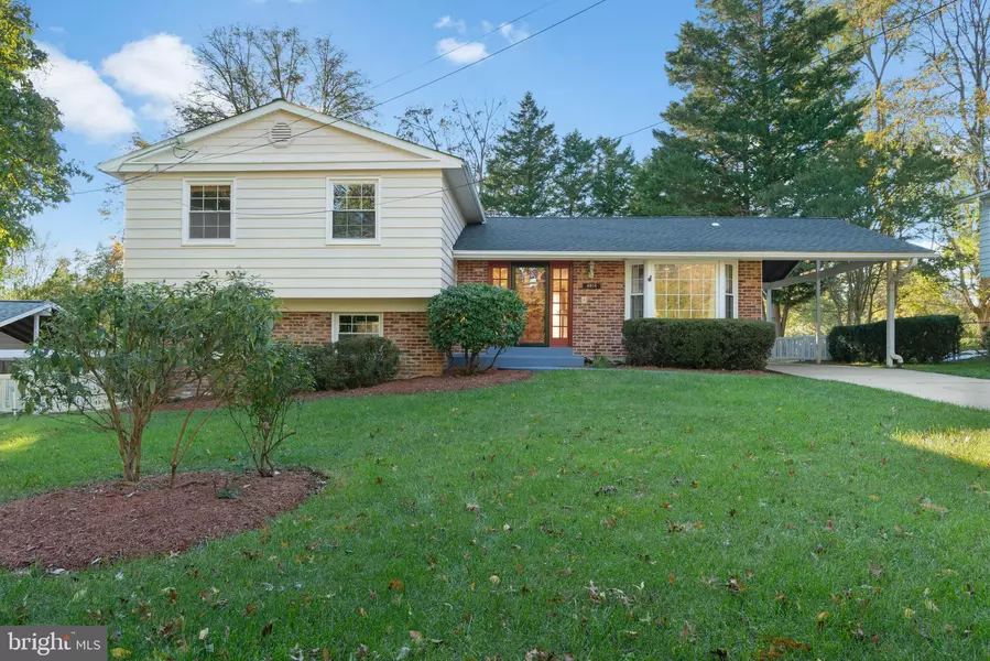 4914 WAKEFIELD CHAPEL RD, Annandale, VA 22003