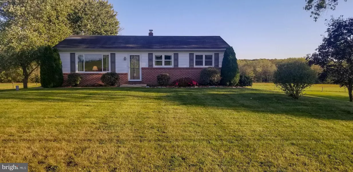 3888 HILL RD, Greencastle, PA 17225