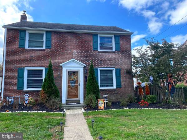 126 KENT RD, Springfield, PA 19064