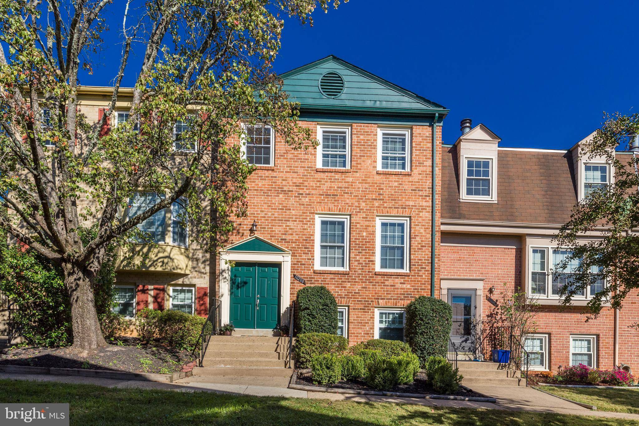 10206 PROVINCETOWN CT, Fairfax, VA 22032