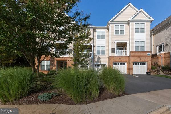 43935 HICKORY CORNER TER #104, Ashburn, VA 20147