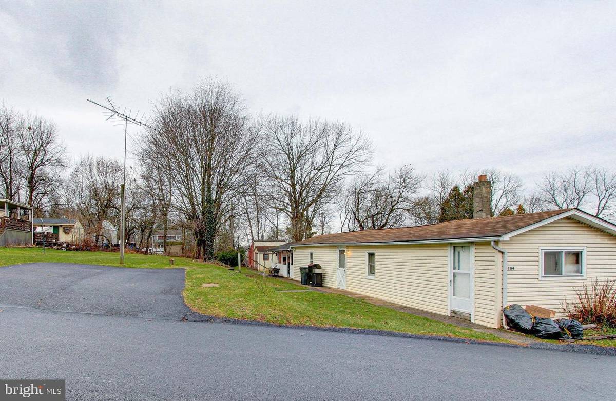 Douglassville, PA 19518,104 UNION ST