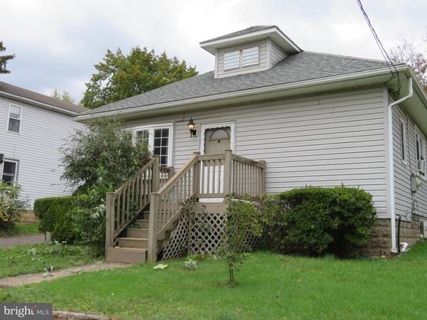 2930 E WALNUT ST, Colmar, PA 18915