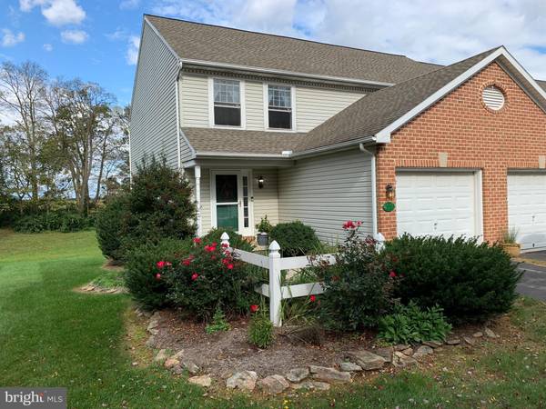 4017 PARKSIDE CT, Mount Joy, PA 17552