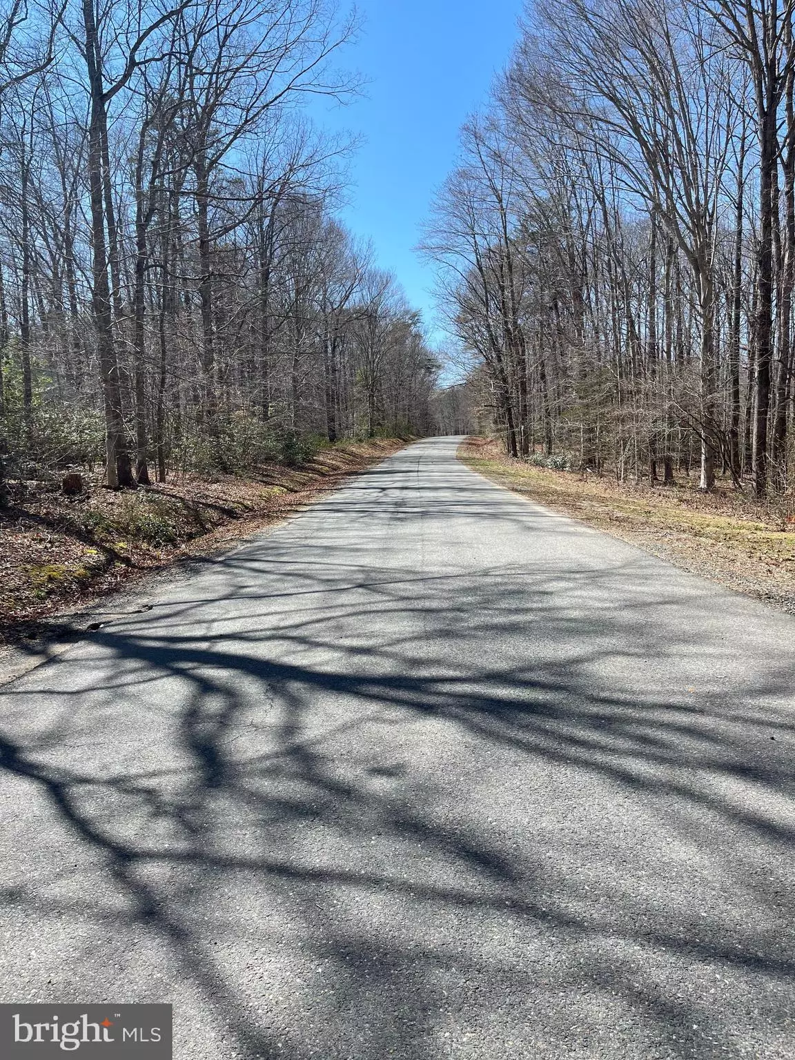 Fredericksburg, VA 22407,9125 RAPIDAN DR