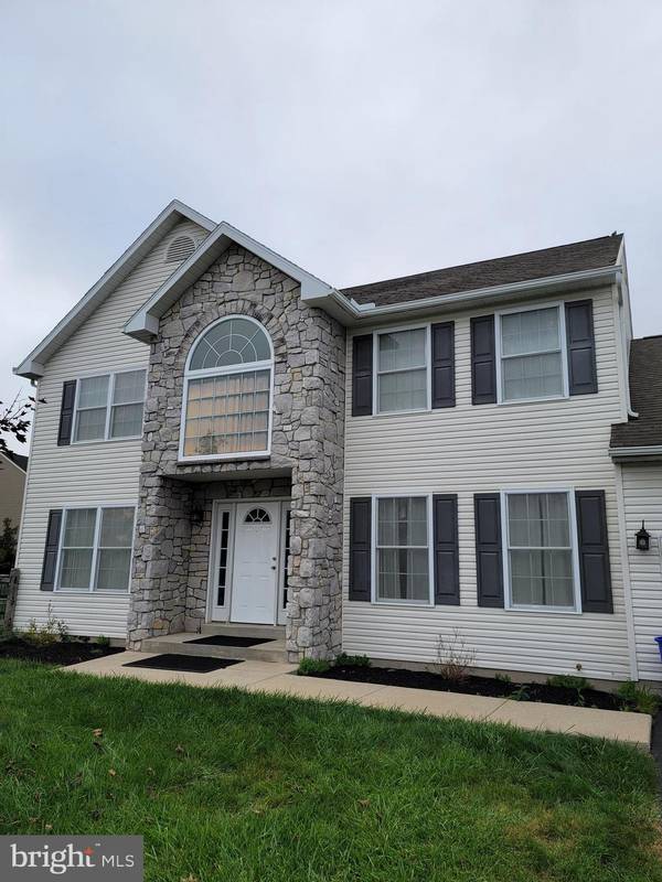 2611 ROSENBERRY RD, Gilbertsville, PA 19525