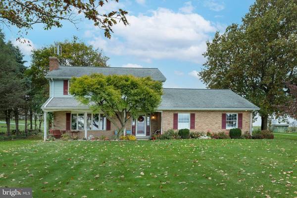 797 LONG RD, Manheim, PA 17545