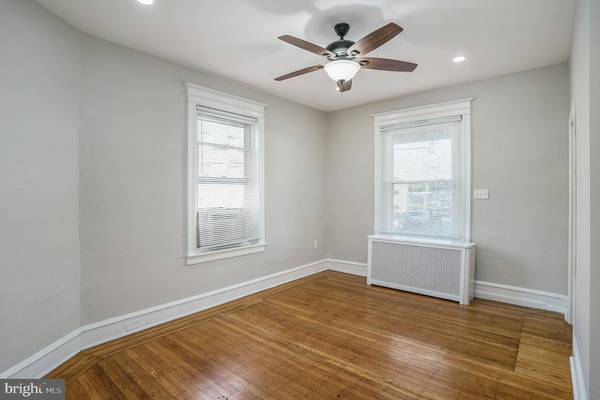 Upper Darby, PA 19082,32 NEW ST