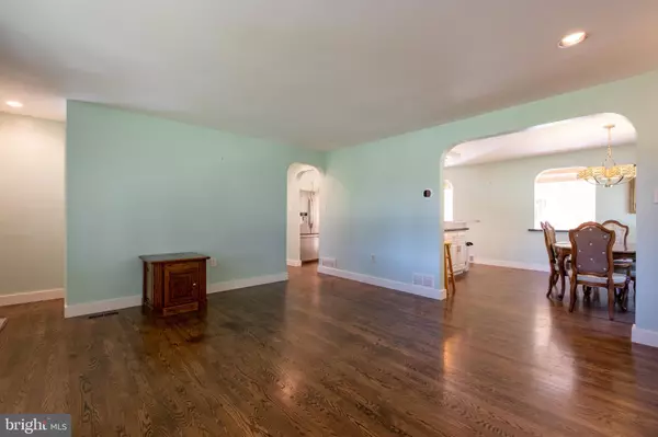 Coatesville, PA 19320,140 MEADOW VIEW DR