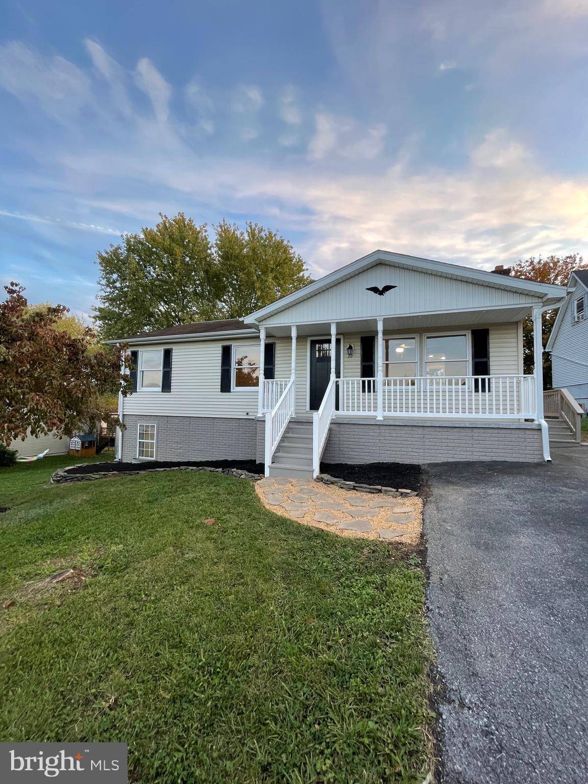 Martinsburg, WV 25404,29 YARROW CIR