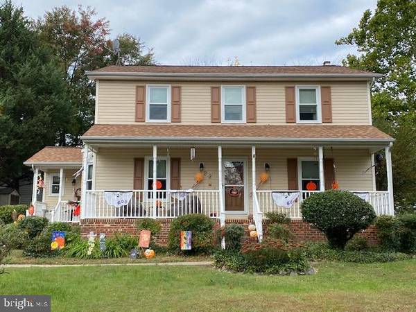 22 ENGLISH OAK CIR, Fredericksburg, VA 22408