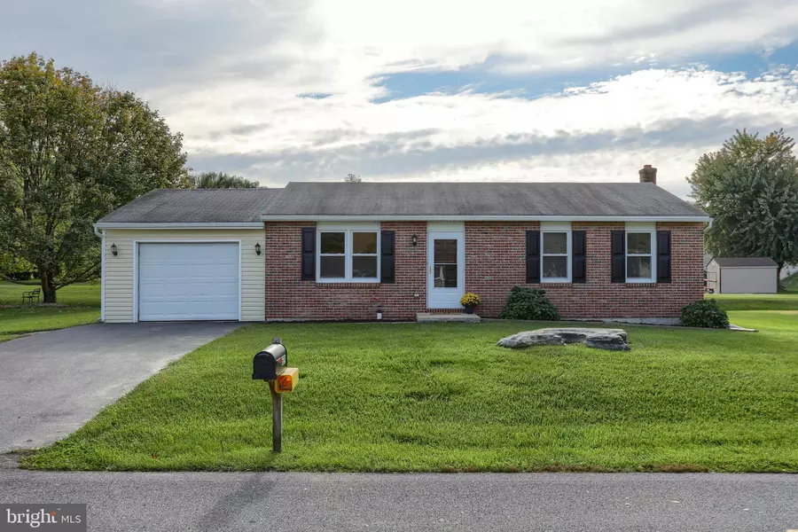 629 HENRY HOUCK LN, Lebanon, PA 17042