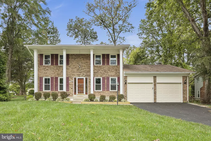 4522 FILLINGAME DR, Chantilly, VA 20151