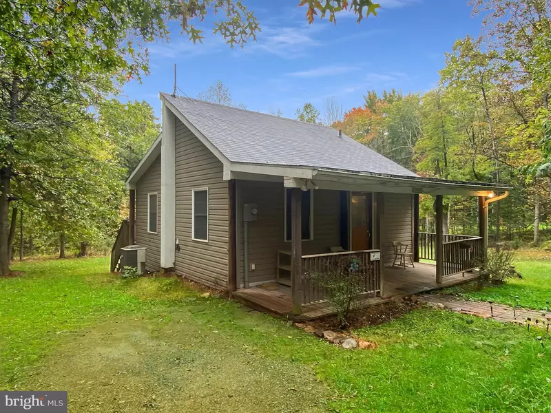 1217 HAYMAKER RD, Hedgesville, WV 25427