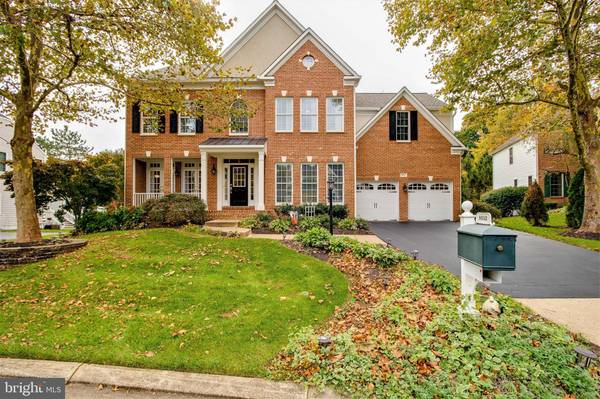 8052 ARCADIAN SHORE CT, Gainesville, VA 20155