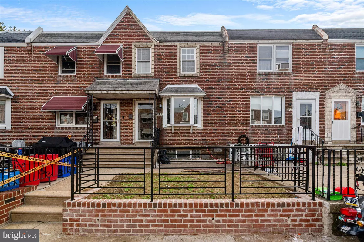 Philadelphia, PA 19136,7911 MARSDEN ST