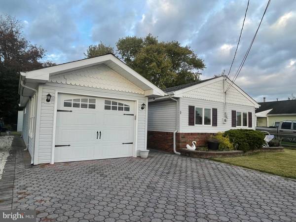 6 SILVER LAKE CT, Little Egg Harbor Twp, NJ 08087