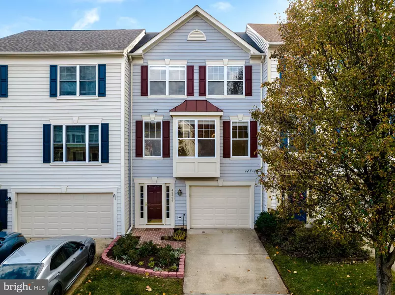 43805 SUNSET TER, Ashburn, VA 20147