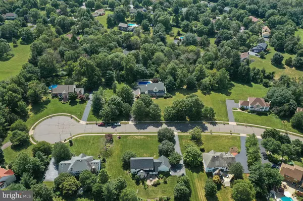 Belle Mead, NJ 08502,28 HERITAGE WAY