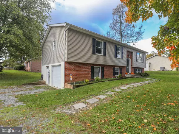 Inwood, WV 25428,44 SUMMERS ST