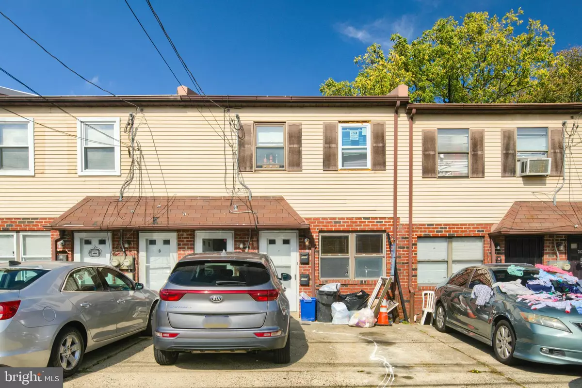 Philadelphia, PA 19136,7928 COTTAGE ST