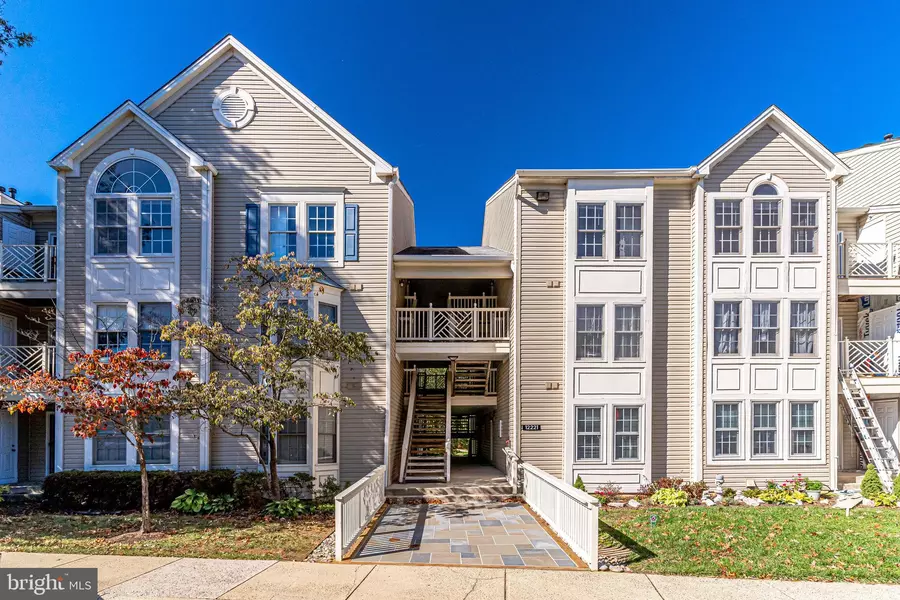 12221 FAIRFIELD HOUSE DR #110B, Fairfax, VA 22033