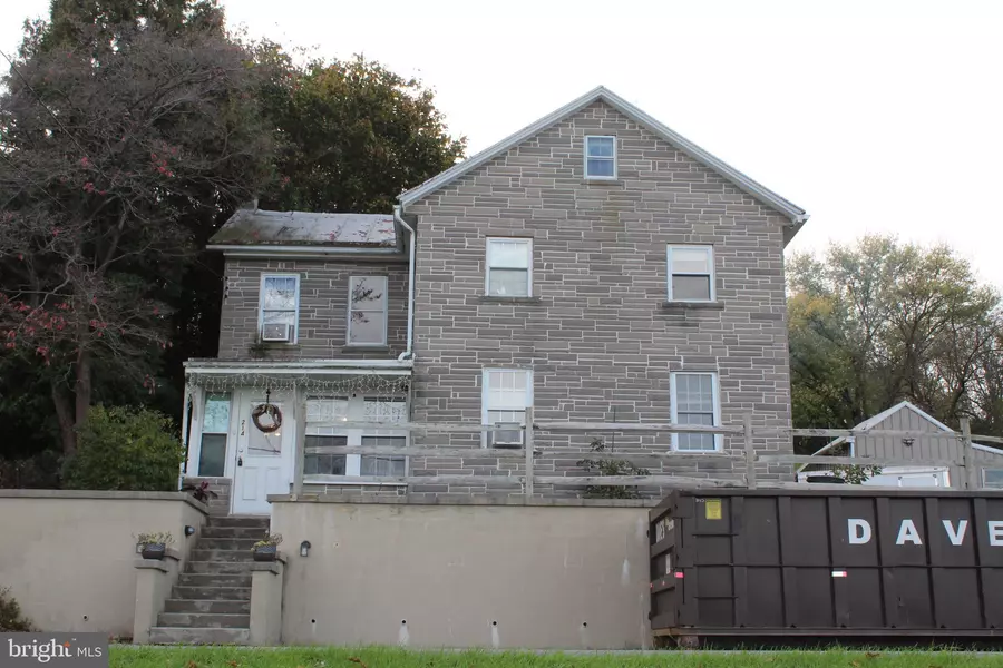 214 ALBRIGHT RD, Newmanstown, PA 17073